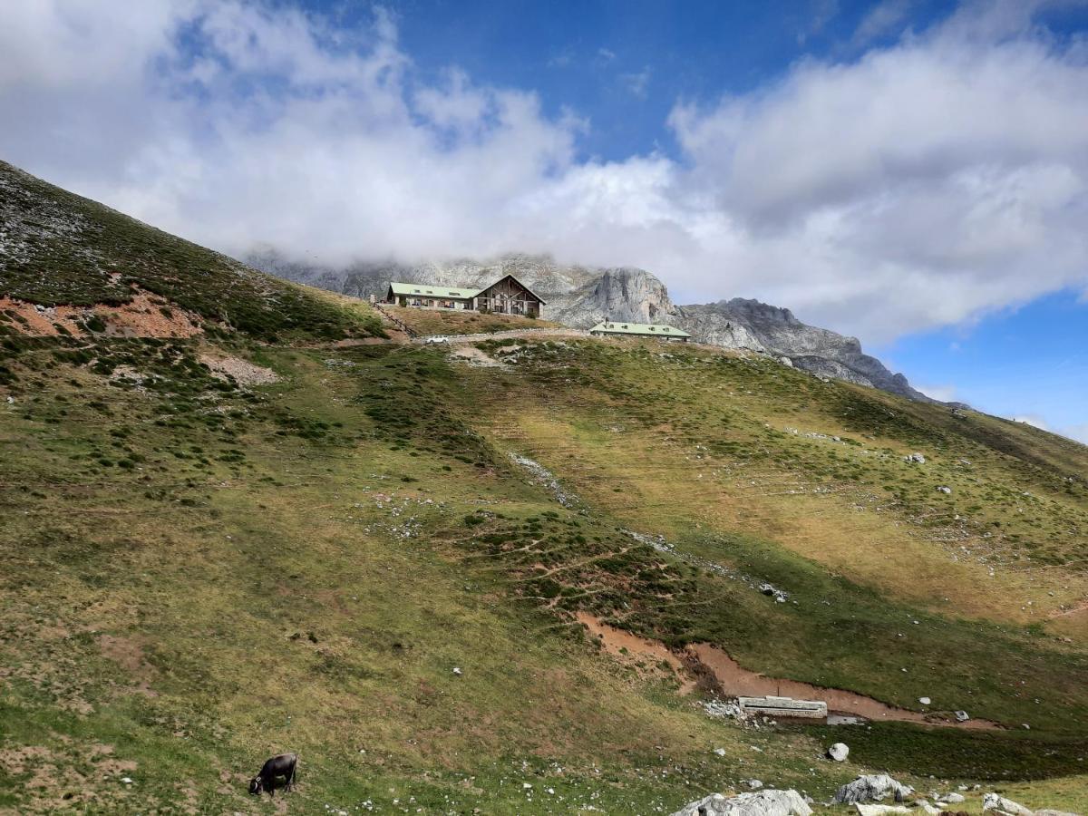 Hosteria Picos De Europa Potes Exterior photo