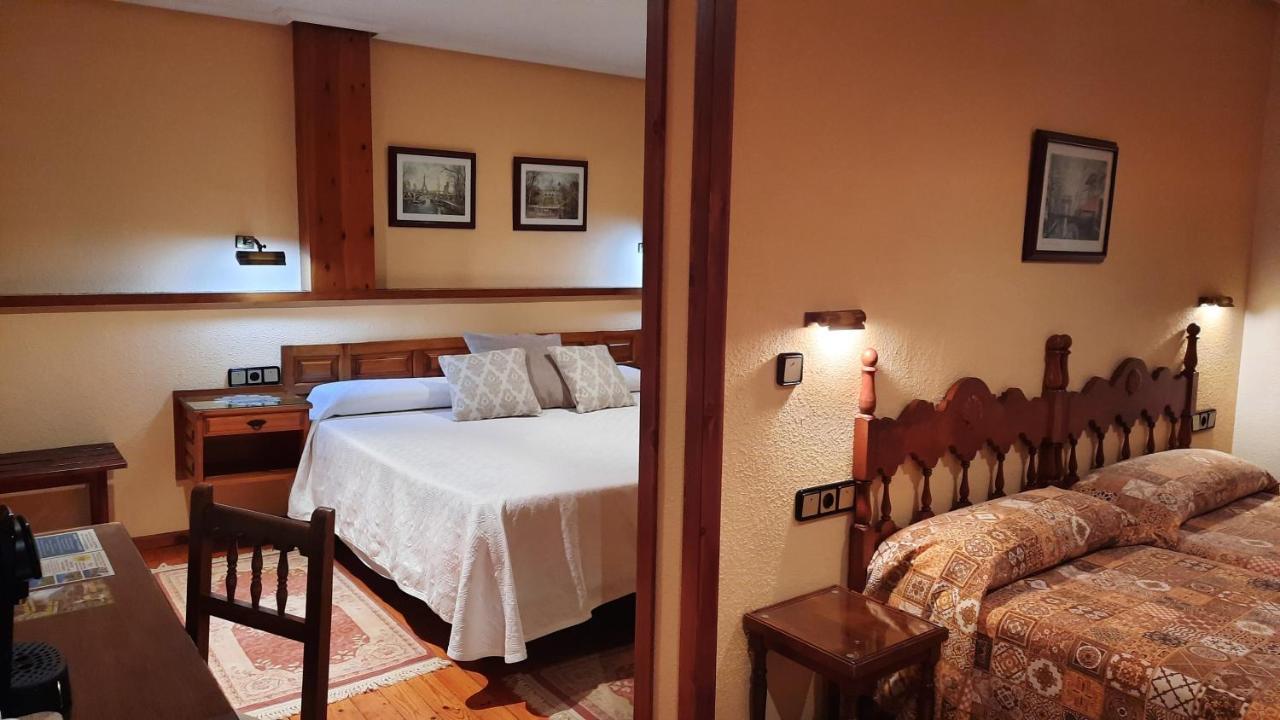 Hosteria Picos De Europa Potes Exterior photo